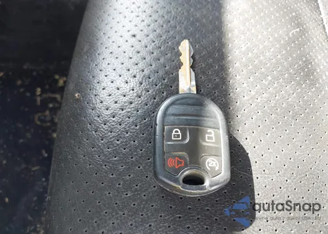 2011 Ford F-250 Lariat из США, поврежденный, VIN 1FT7W2BT1BEB14207